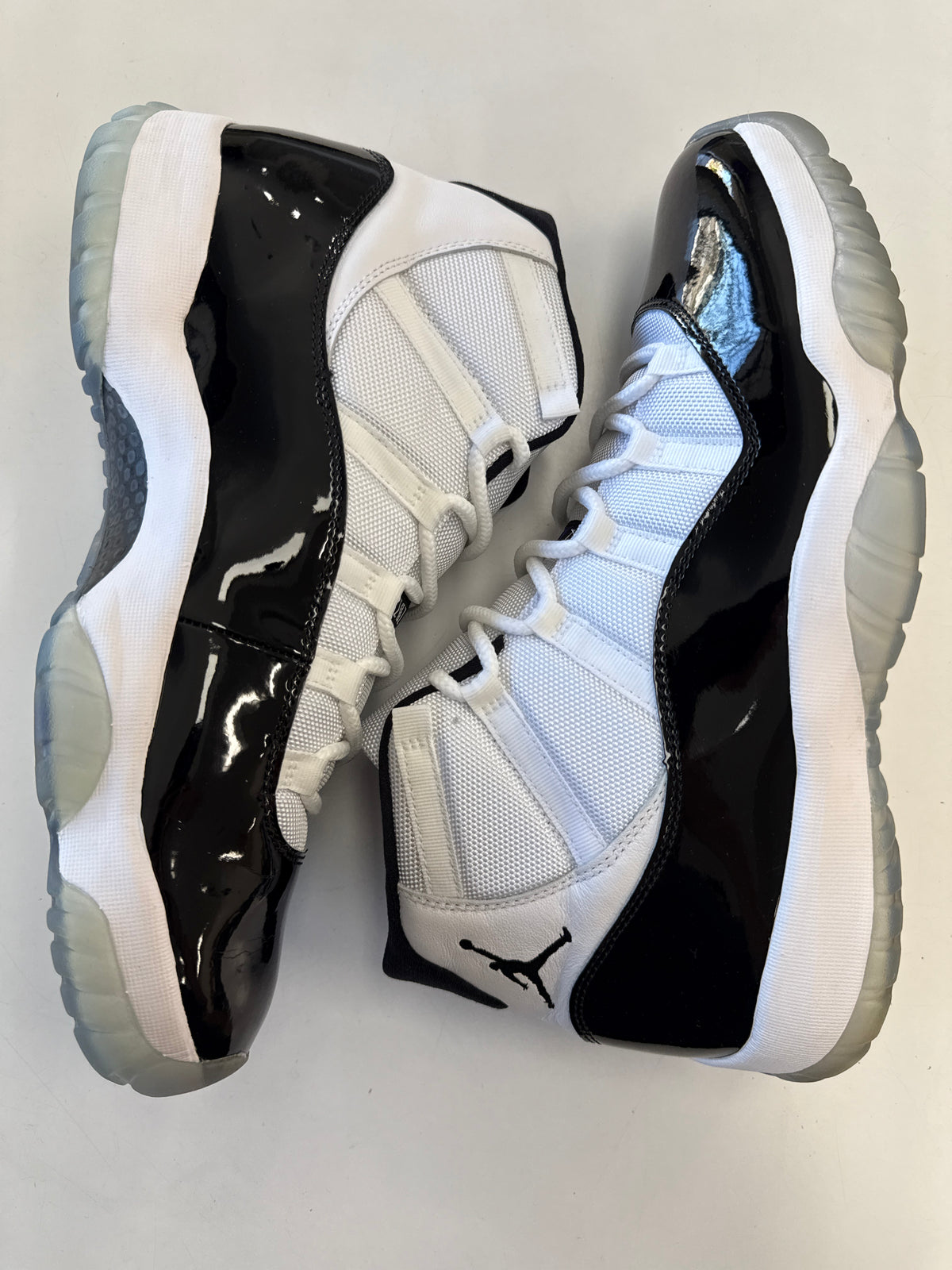 AIR JORDAN 11 CONCORD 2018 -  SIZE 13 (WORN)