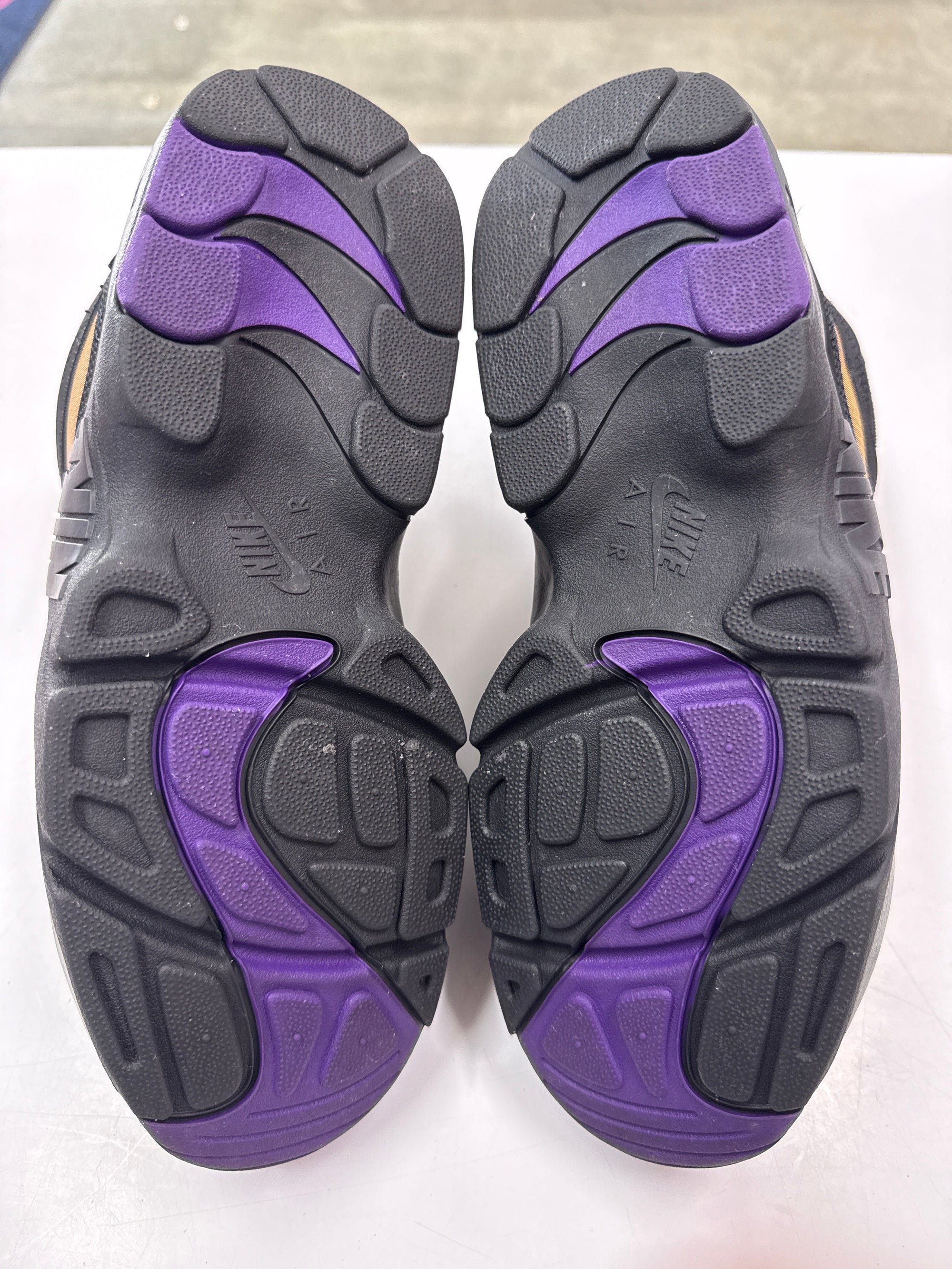 AIR DIAMOND TURF RAVENS 2025 - SIZE 10 (WORN)