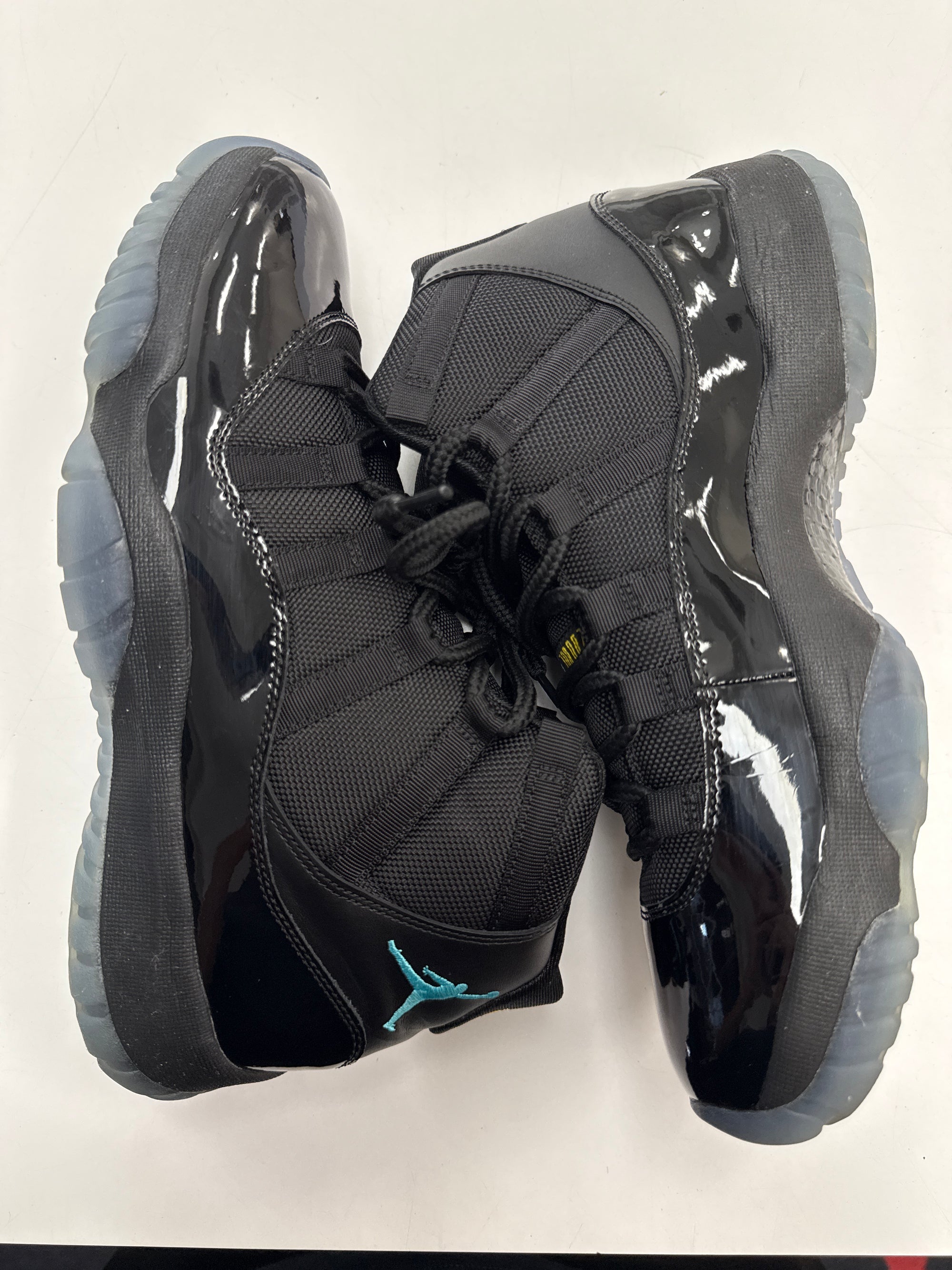 AIR JORDAN 11 GAMMA 2013 - SIZE 10.5 (WORN)