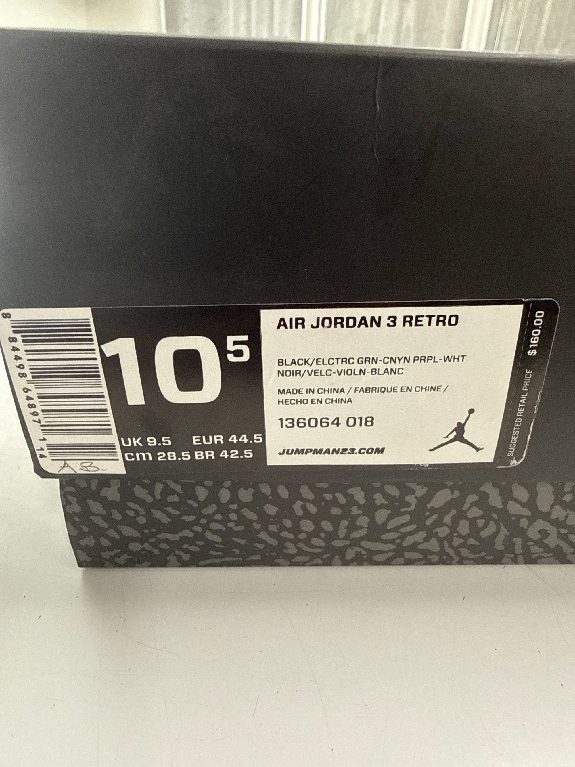 AIR JORDAN 3 JOKER- SIZE 10.5 (WORN)