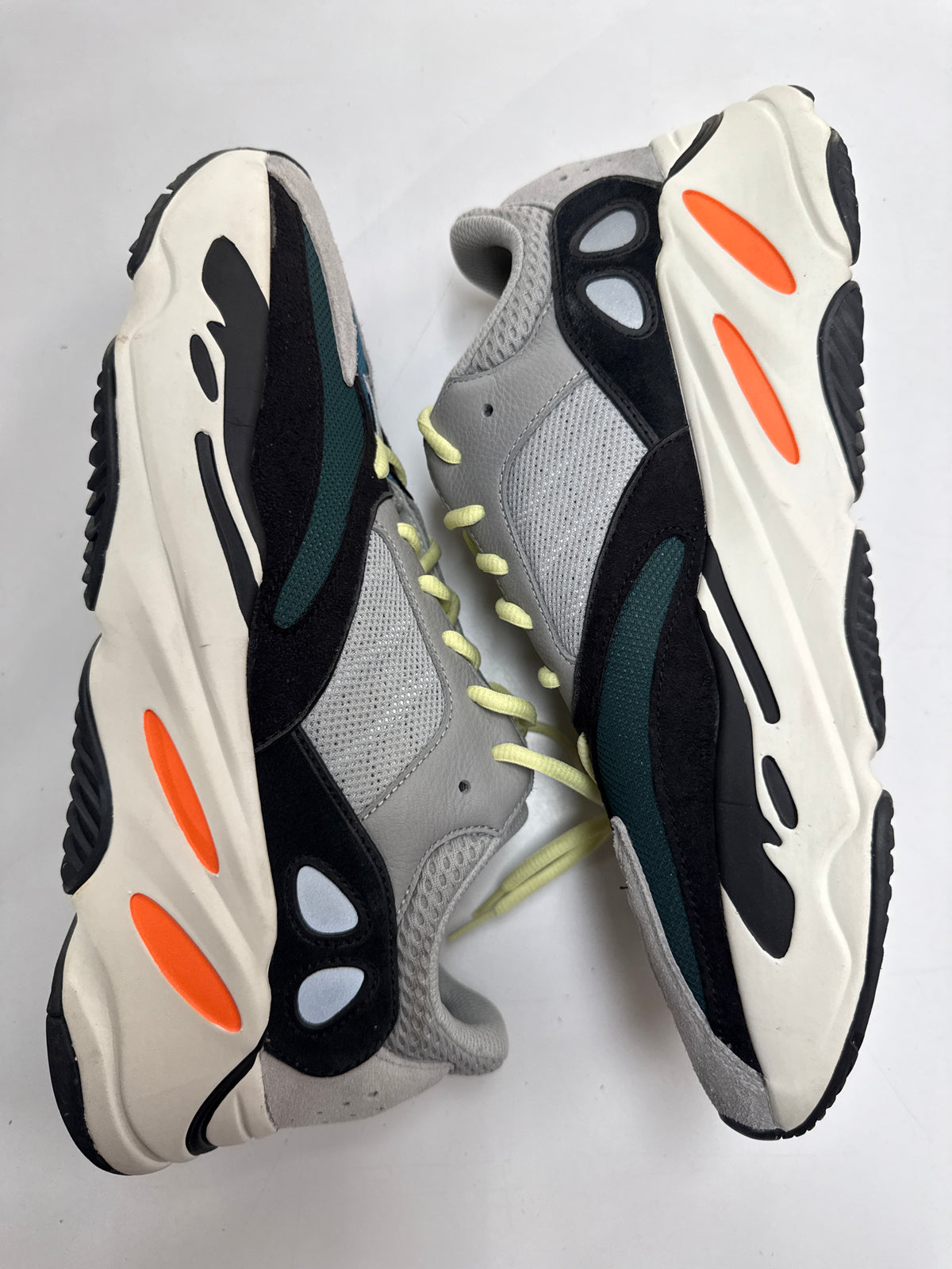 YEEZY 700 WAVE RUNNER - SIZE 13 (WORN) - SUPER CLEAN
