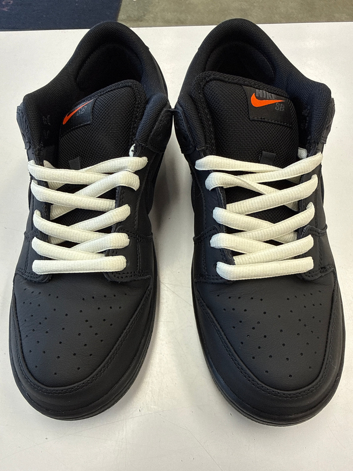 SB DUNK LOW TRIPLE BLACK - SIZE 9 (WORN)