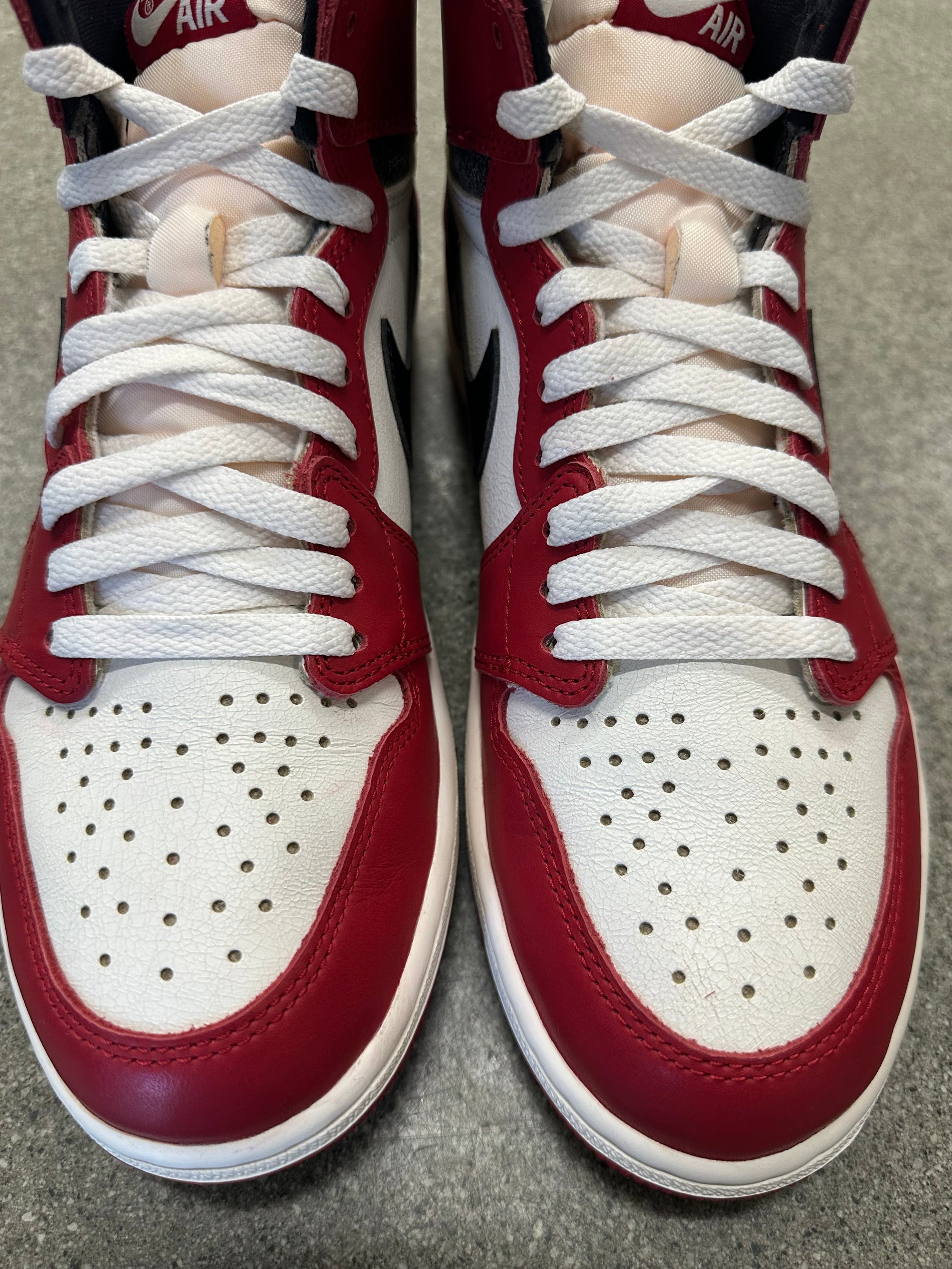 AIR JORDAN 1 HIGH LOST AND FOUND - SIZE 9 (WORN) (SUPER CLEAN)