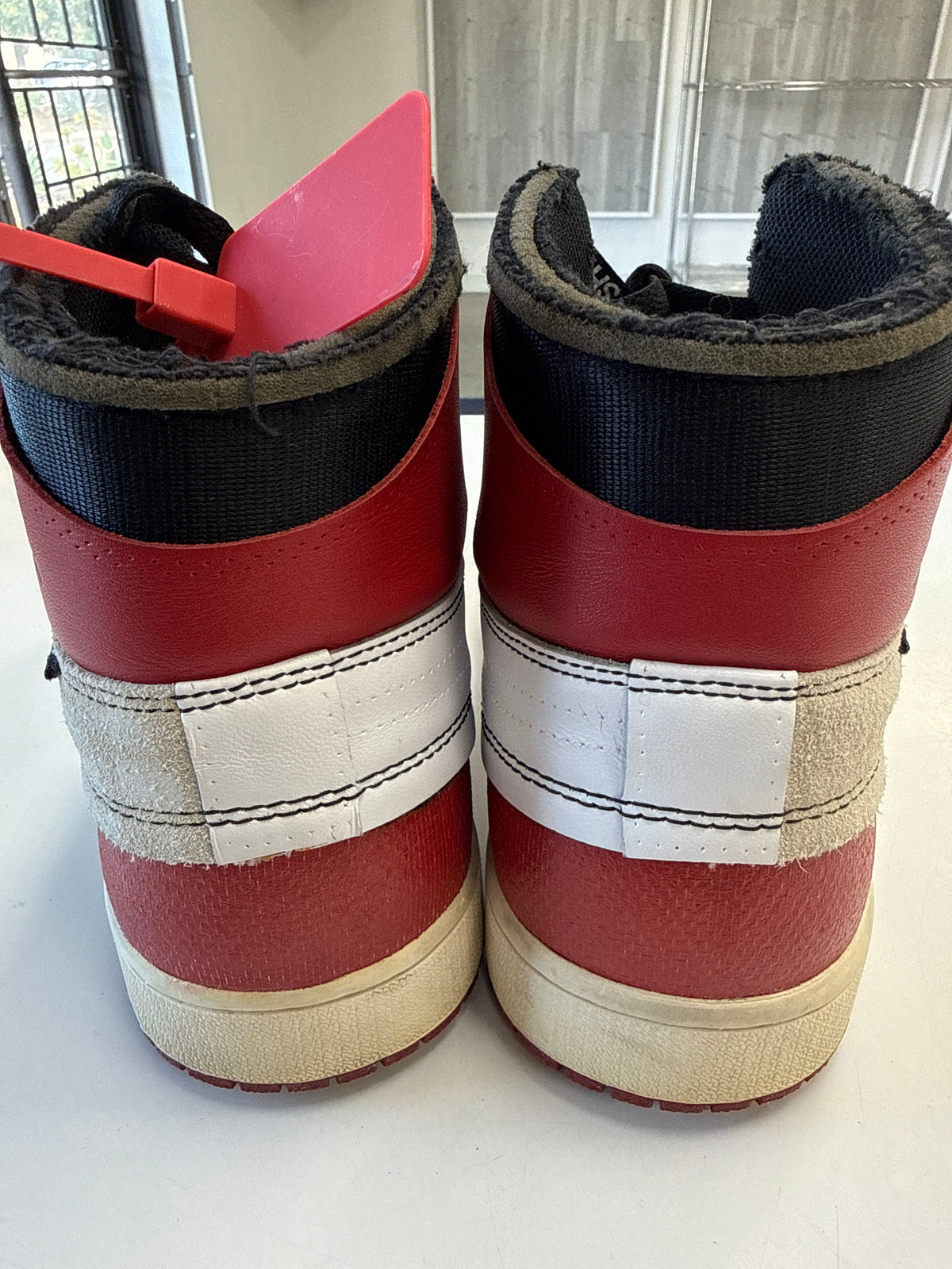 OFF WHITE AIR JORDAN 1 HIGH CHICAGO - SIZE 12 (WORN)