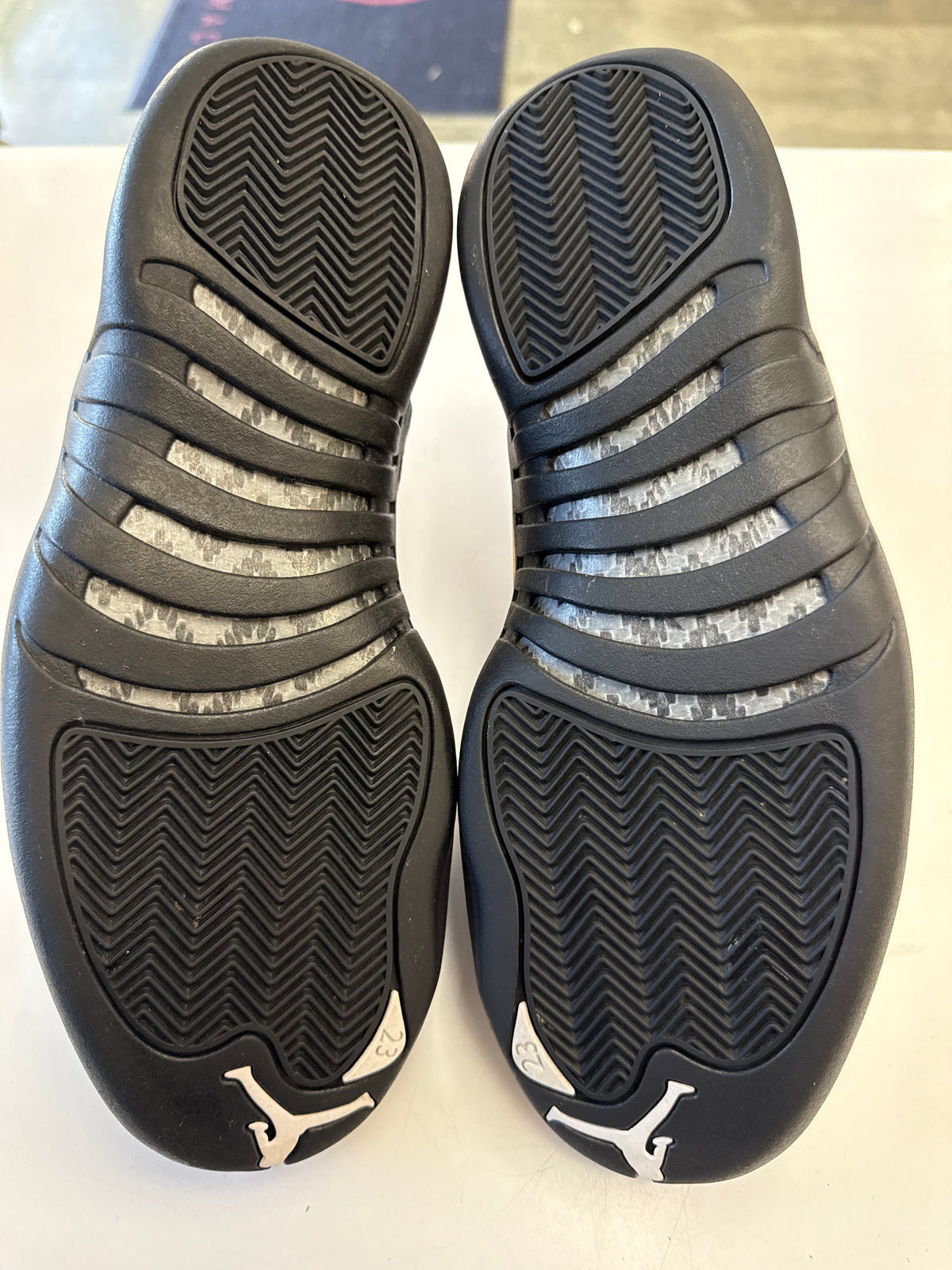 AIR JORDAN 12 ROYALTY TAXI - SIZE 11 (WORN)