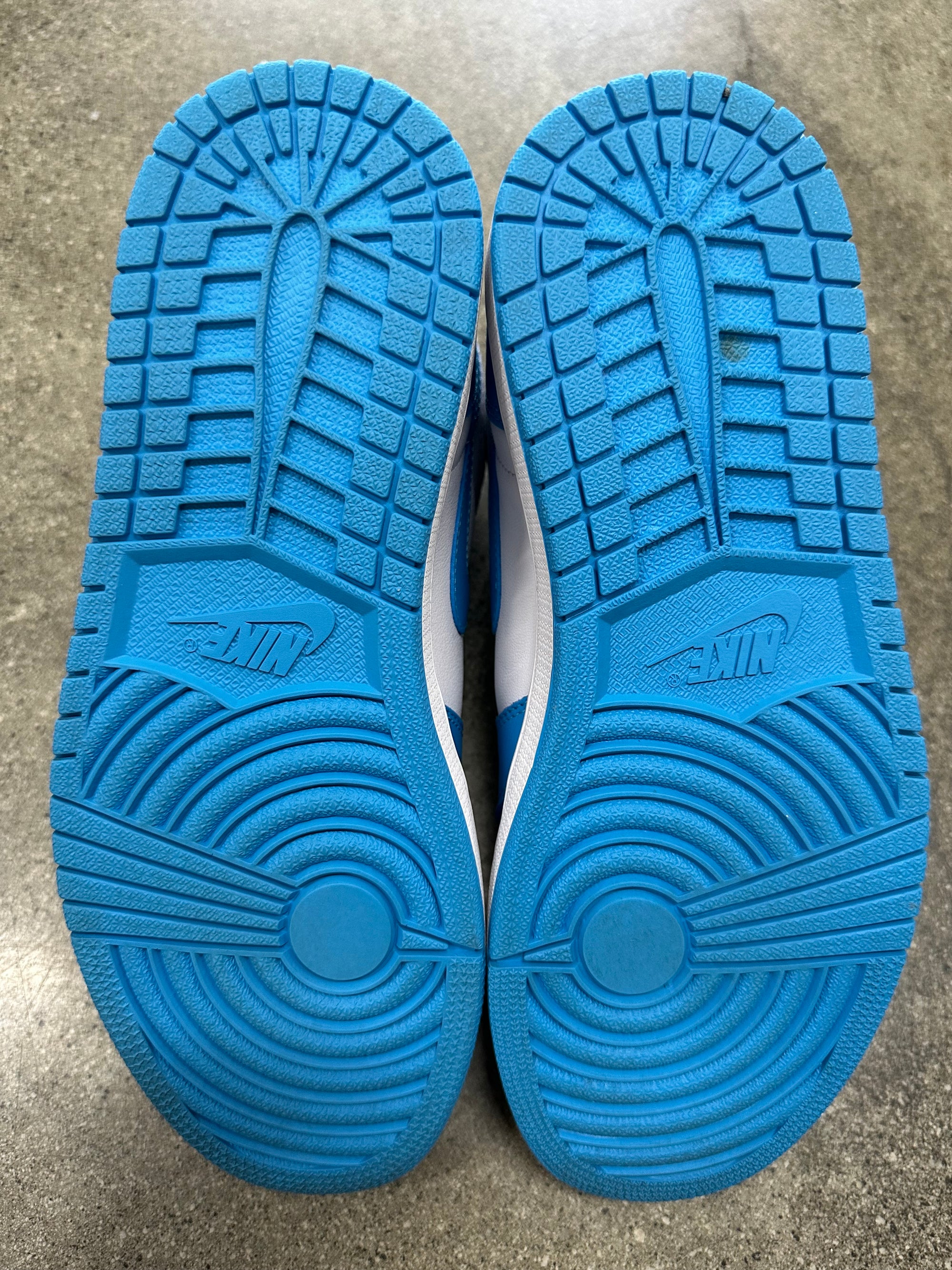 AIR JORDAN 1 HIGH UNC - SIZE 8.5 (WORN)