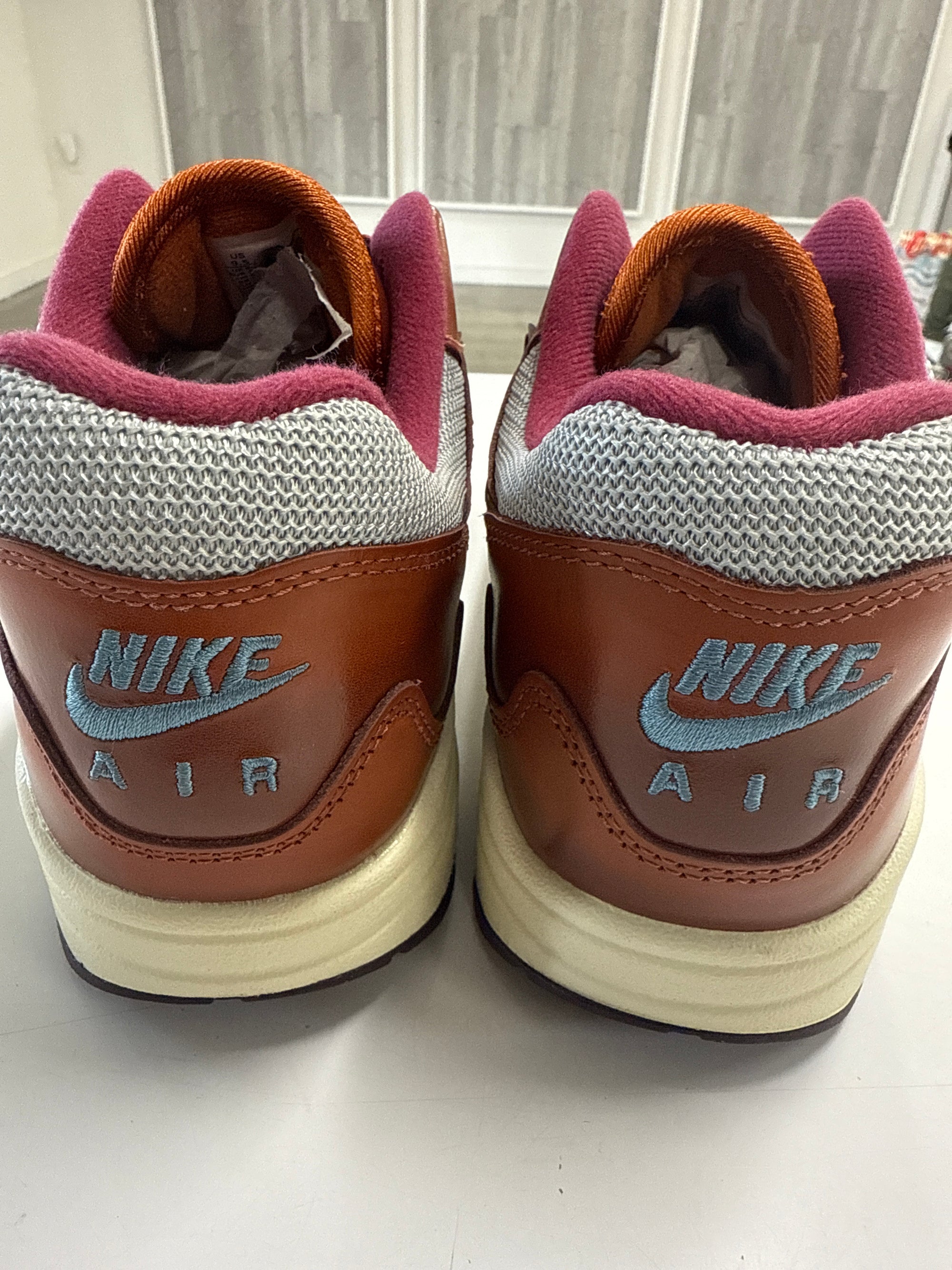 AIR MAX 1 PATTA THE NEXT WAVE DARK RUSSETT - SIZE 9.5 (WORN)