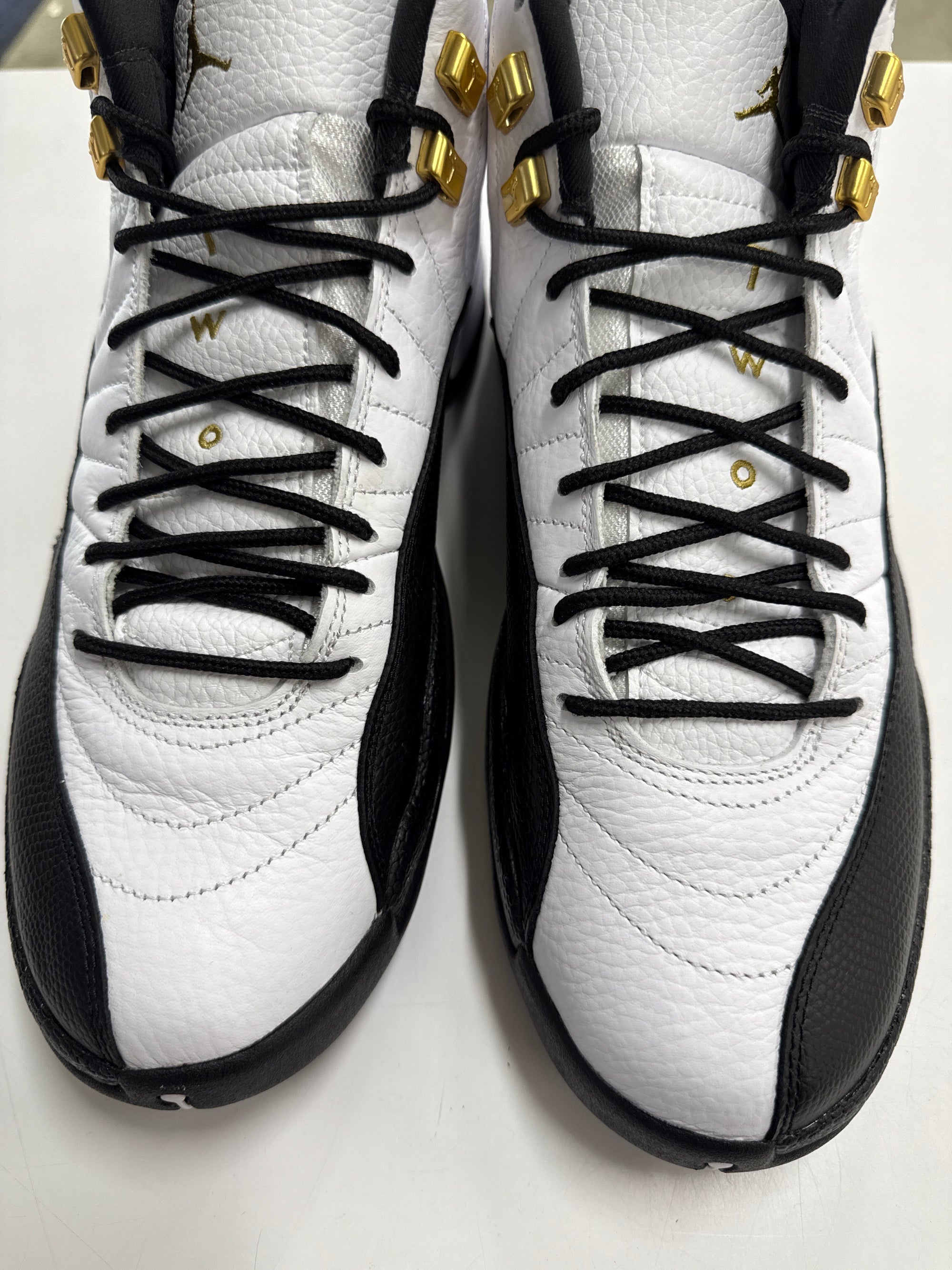AIR JORDAN 12 ROYALTY TAXI - SIZE 11 (WORN)