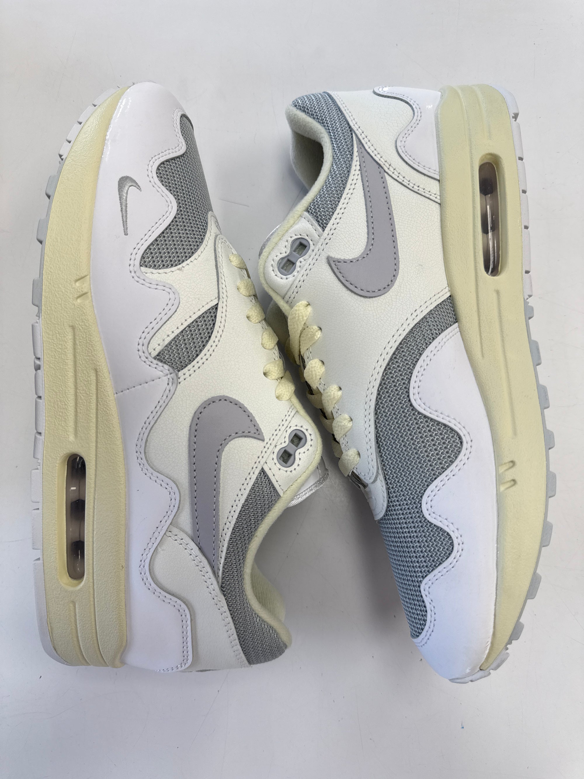 AIR MAX 1 PATTA WAVES WHITE - SIZE 10.5 (WORN)