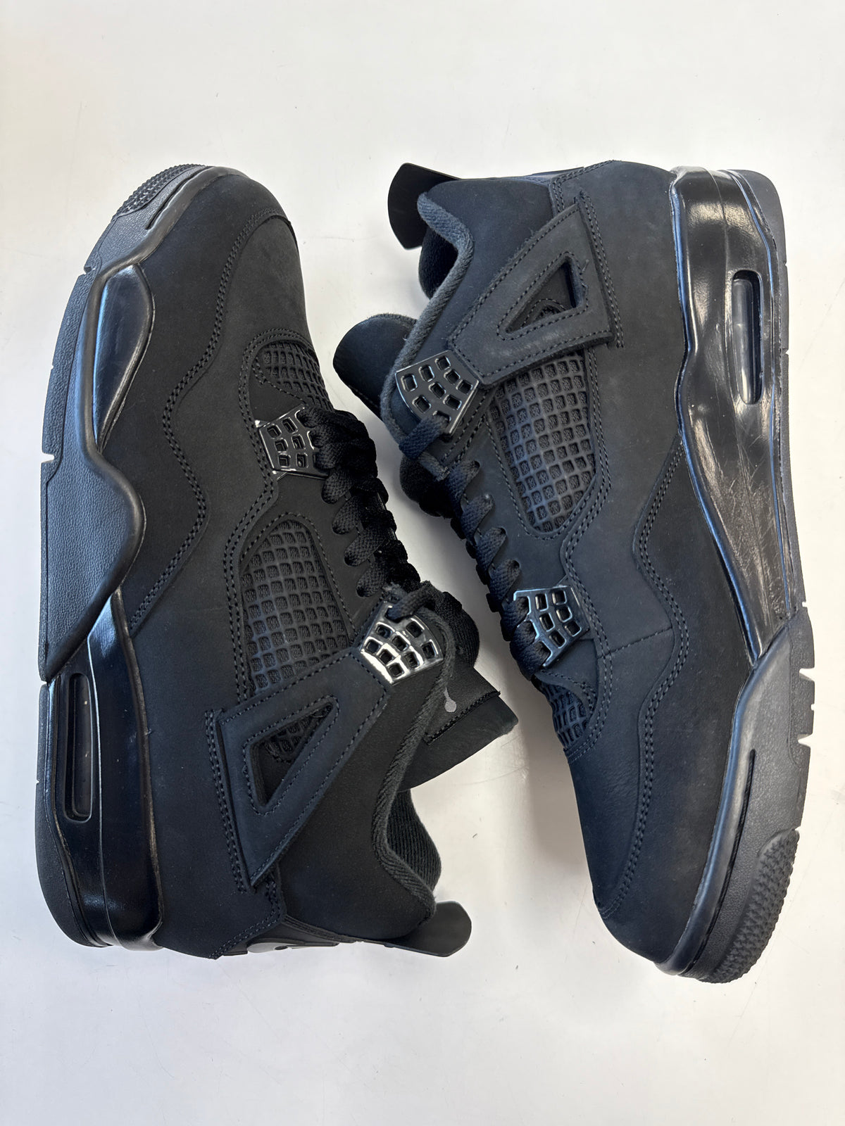 AIR JORDAN 4 BLACK CAT 2025 - SIZE 11 (WORN) - SUPER CLEAN