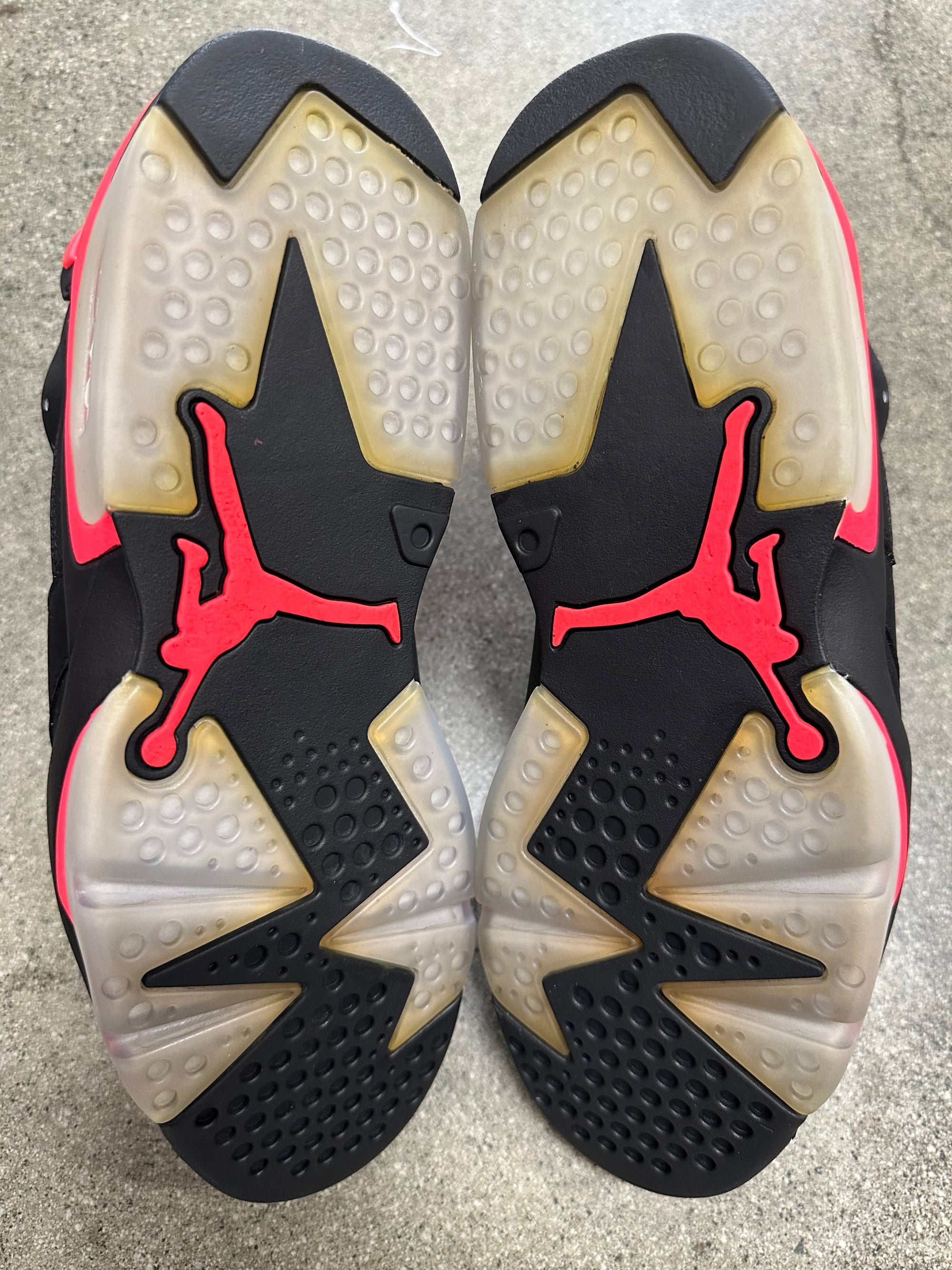 AIR JORDAN 6 BLACK INFRARED 2014 - SIZE 11 (WORN)