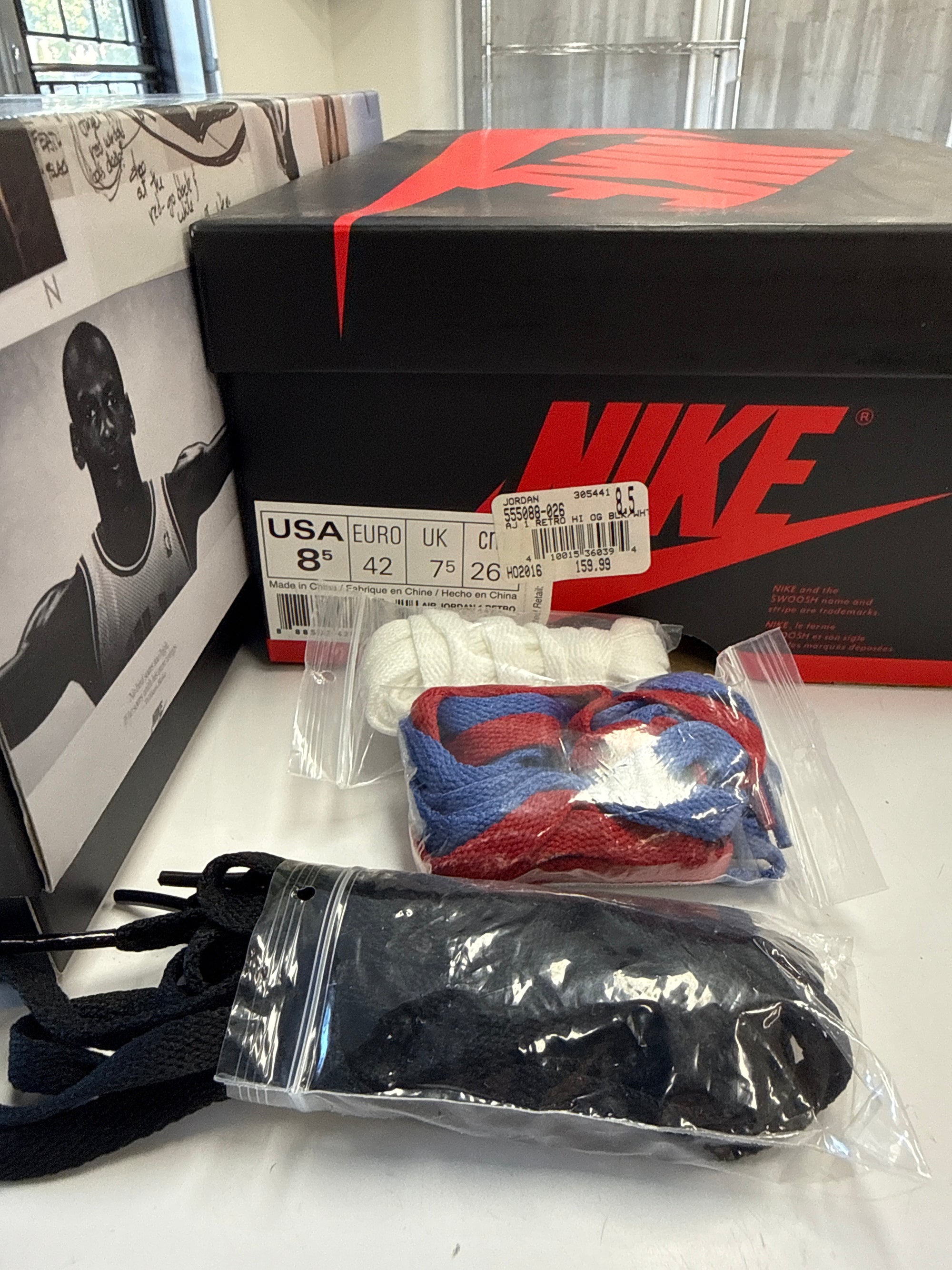 AIR JORDAN 1 HIGH TOP 3 - SIZE 8.5 (WORN)