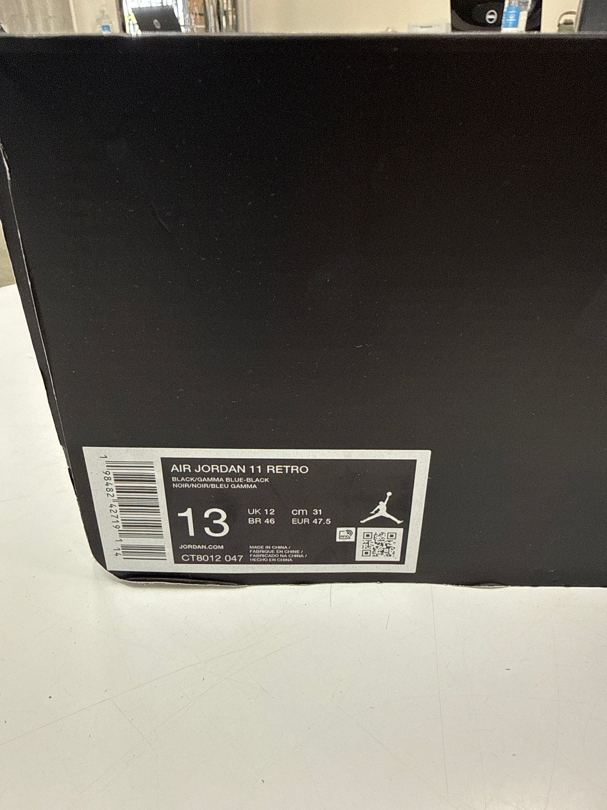 AIR JORDAN 11 GAMMA 2025 - SIZE 13 (WORN)