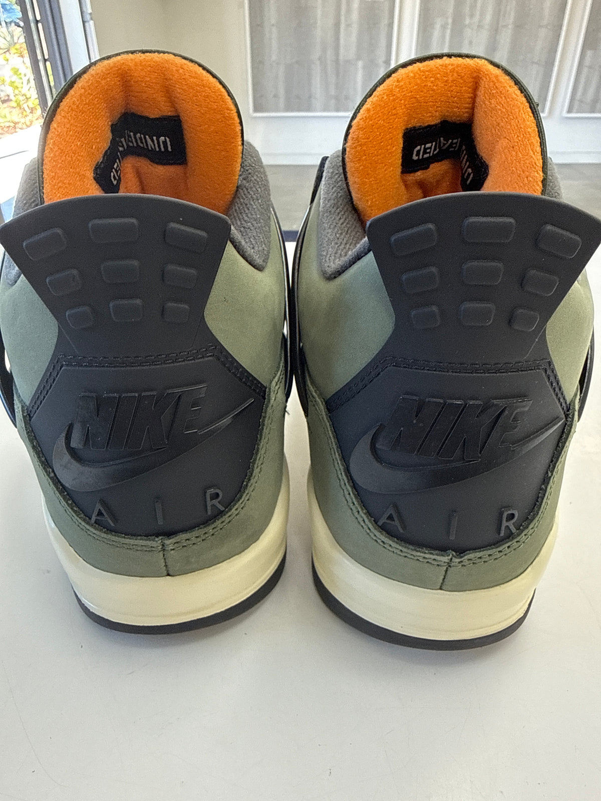 AIR JORDAN 4 UNDEFEATED 2025 - SIZE 11 (WORN) - SUPER CLEAN