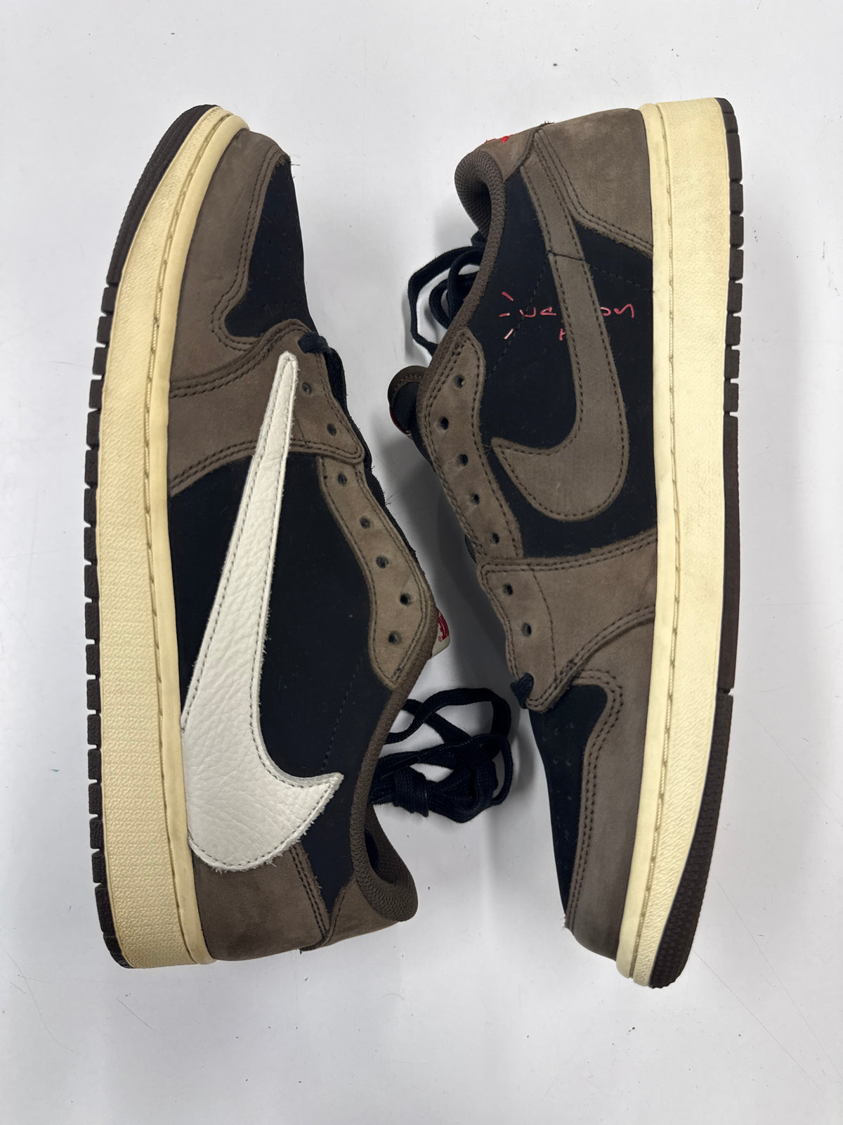 AIR JORDAN 1 LOW TRAVIS SCOTT MOCHA - SIZE 12 (WORN) - SUPER CLEAN
