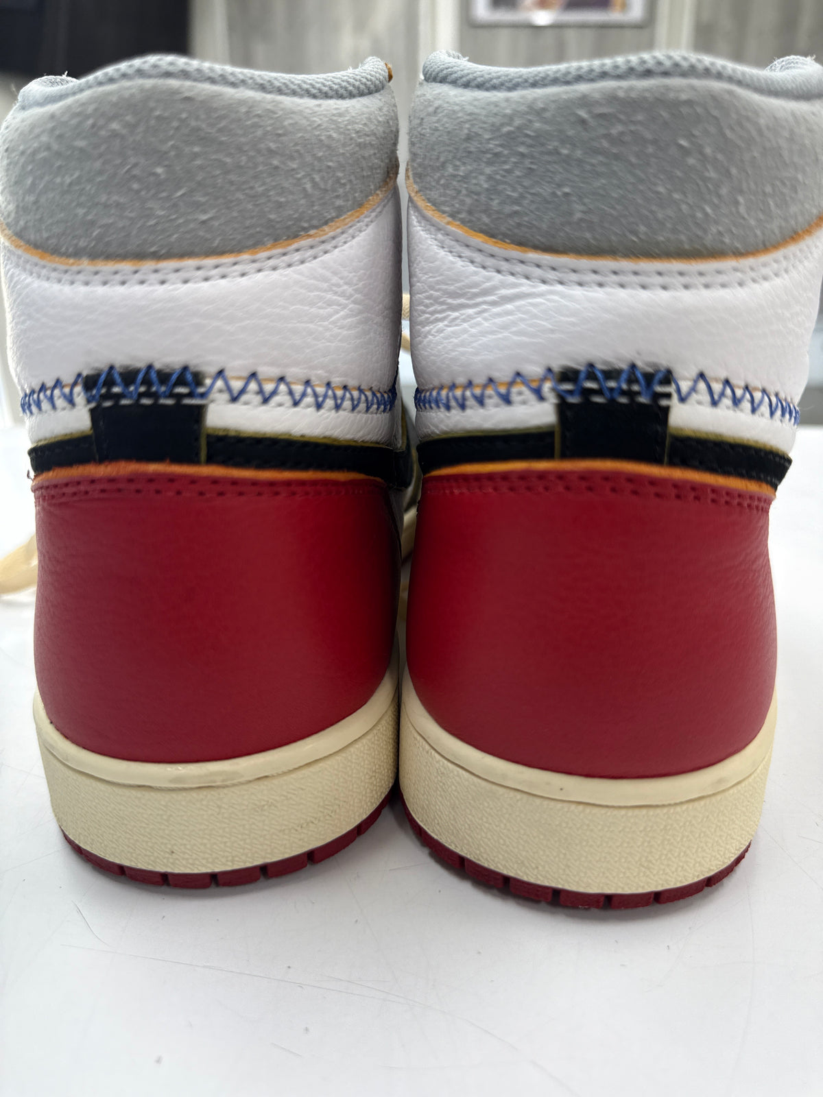 AIR JORDAN 1 HIGH UNION BLACK TOE - SIZE 8.5 (WORN)