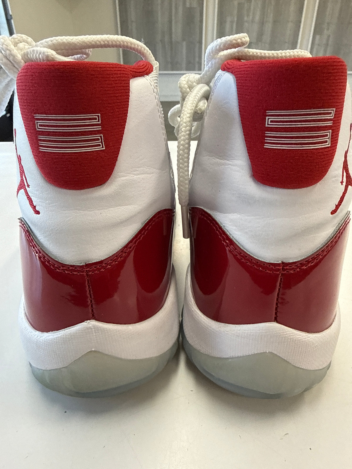 AIR JORDAN 11 CHERRY 2022 - SIZE 12 (WORN)
