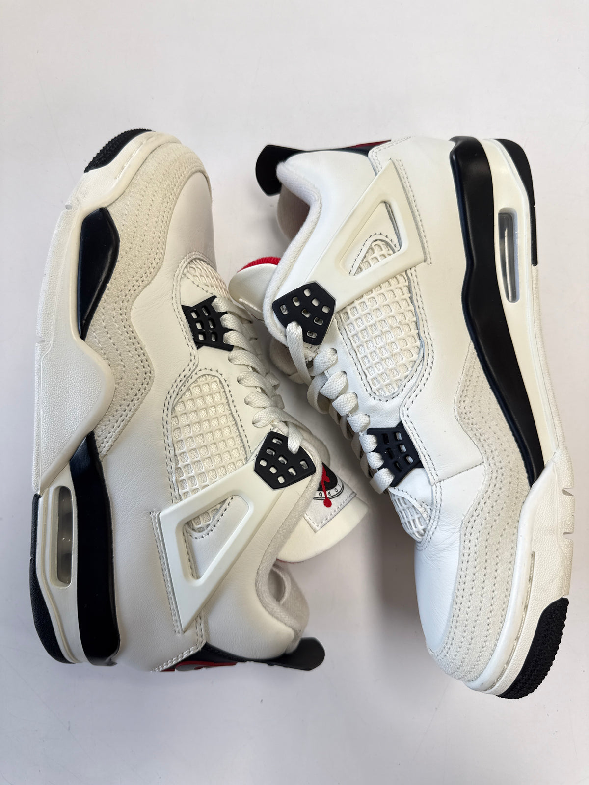 AIR JORDAN 4 FLIGHT CLUB - SIZE 8 (WORN) - SMOKE SMELL