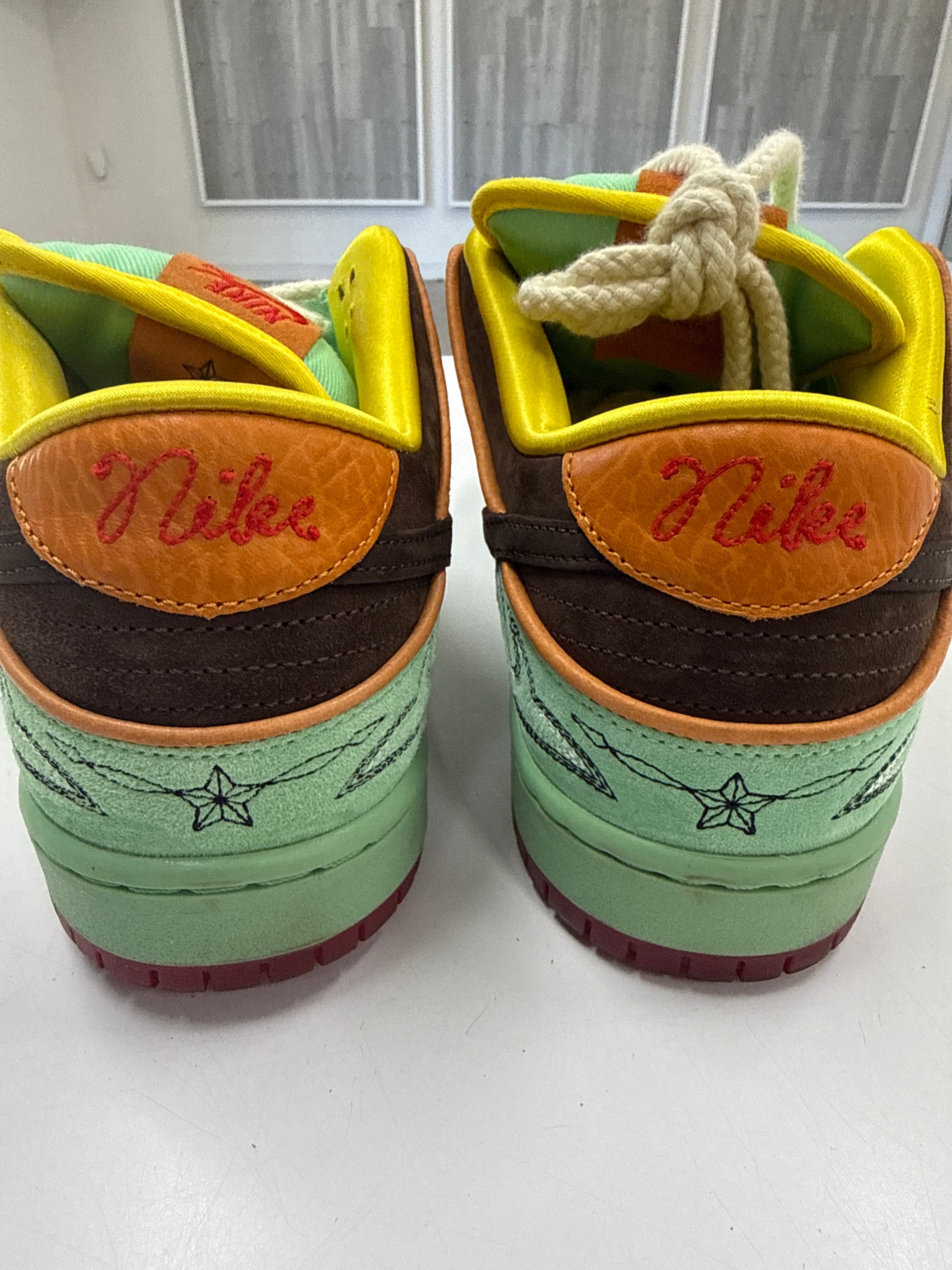 SB DUNK LOW RODEO TOURMALINE - SIZE 13 (WORN)