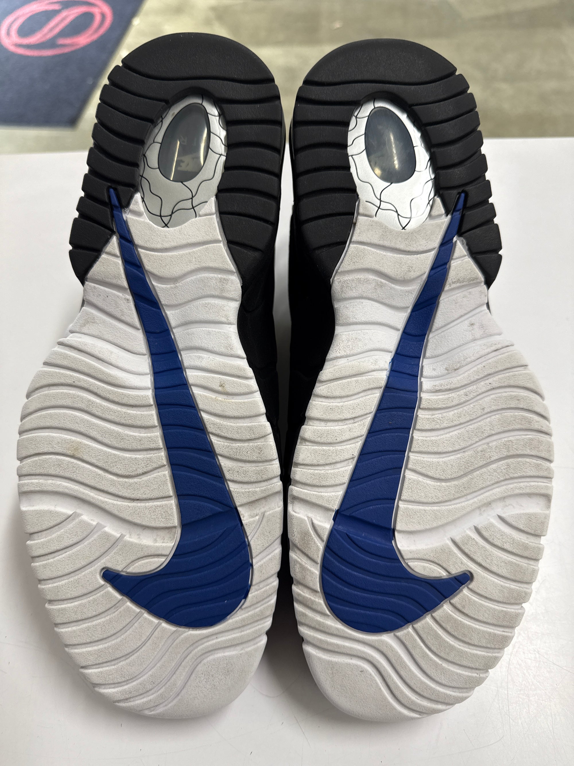 AIR MAX PENNY 1 2022 - SIZE 11 (WORN)