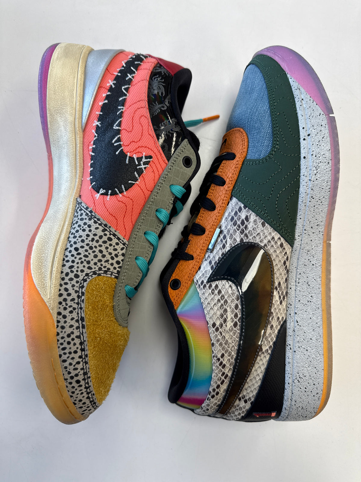 BOOK 1 WHAT THE - SIZE 13 (WORN)
