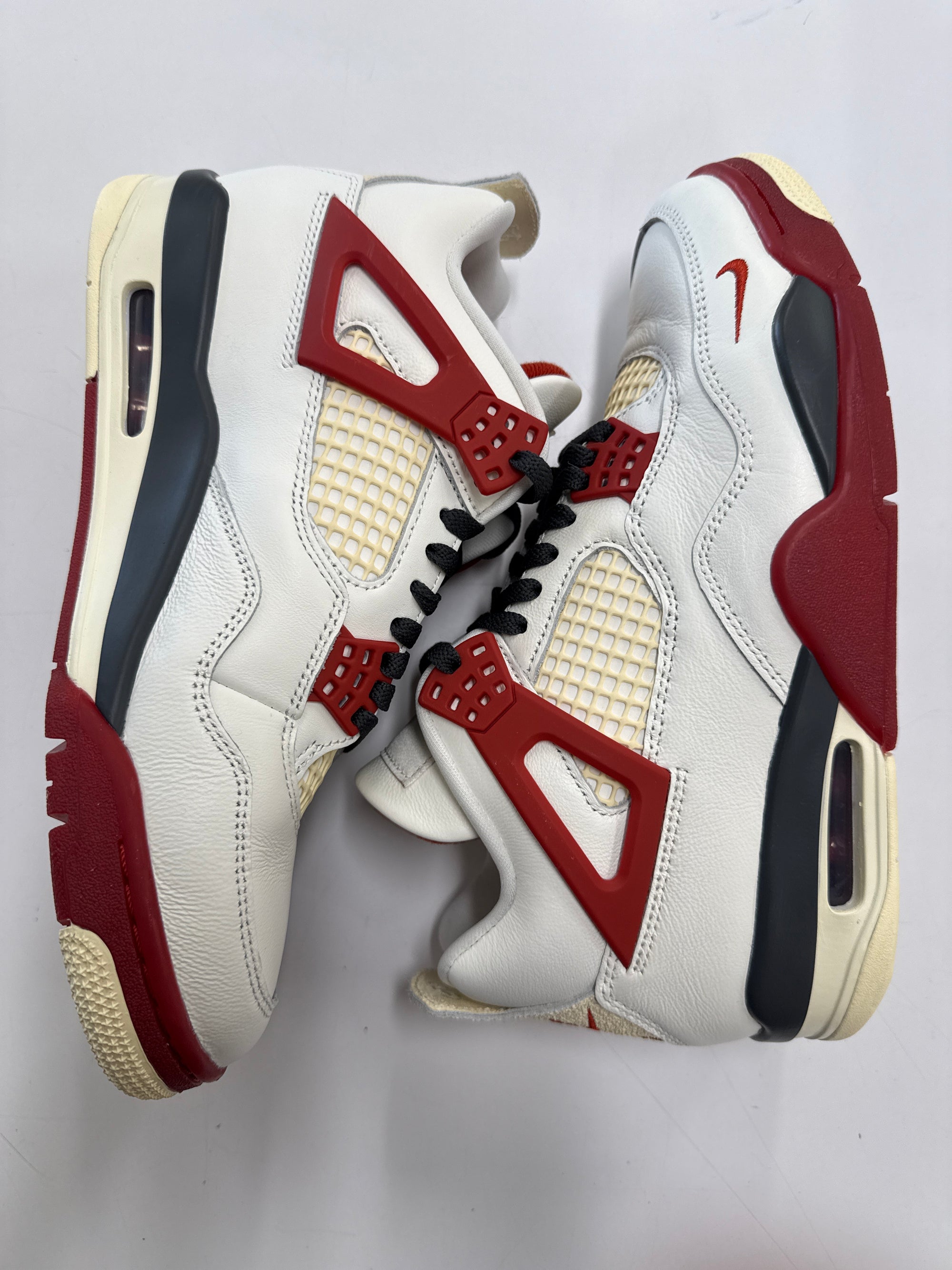 AIR JORDAN 4 OG NIGEL SYLVESTER BRICK VS BRICK - SIZE 8 (WORN)