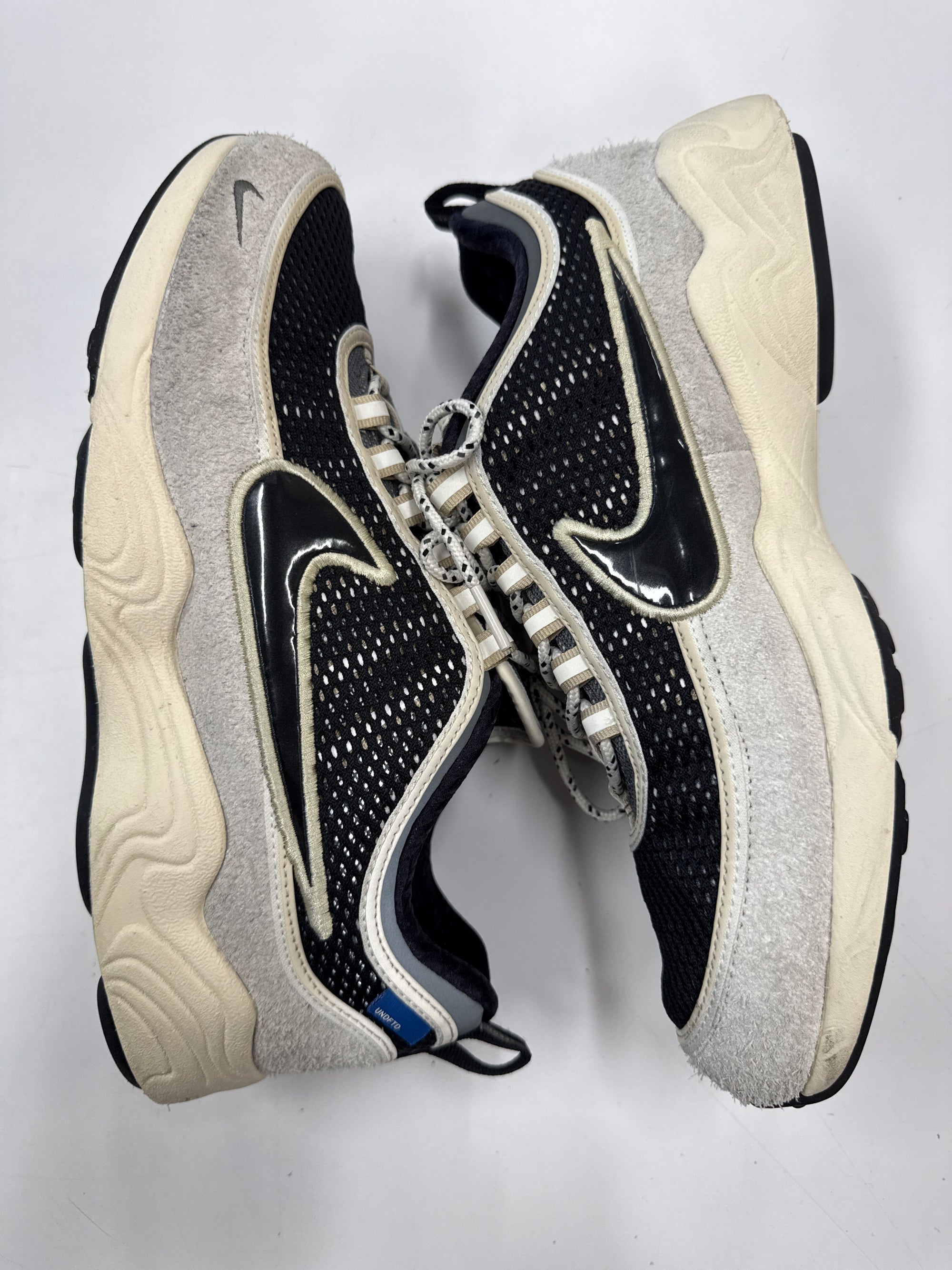 AIR ZOOM SPIRIDON - SIZE 11 (WORN)