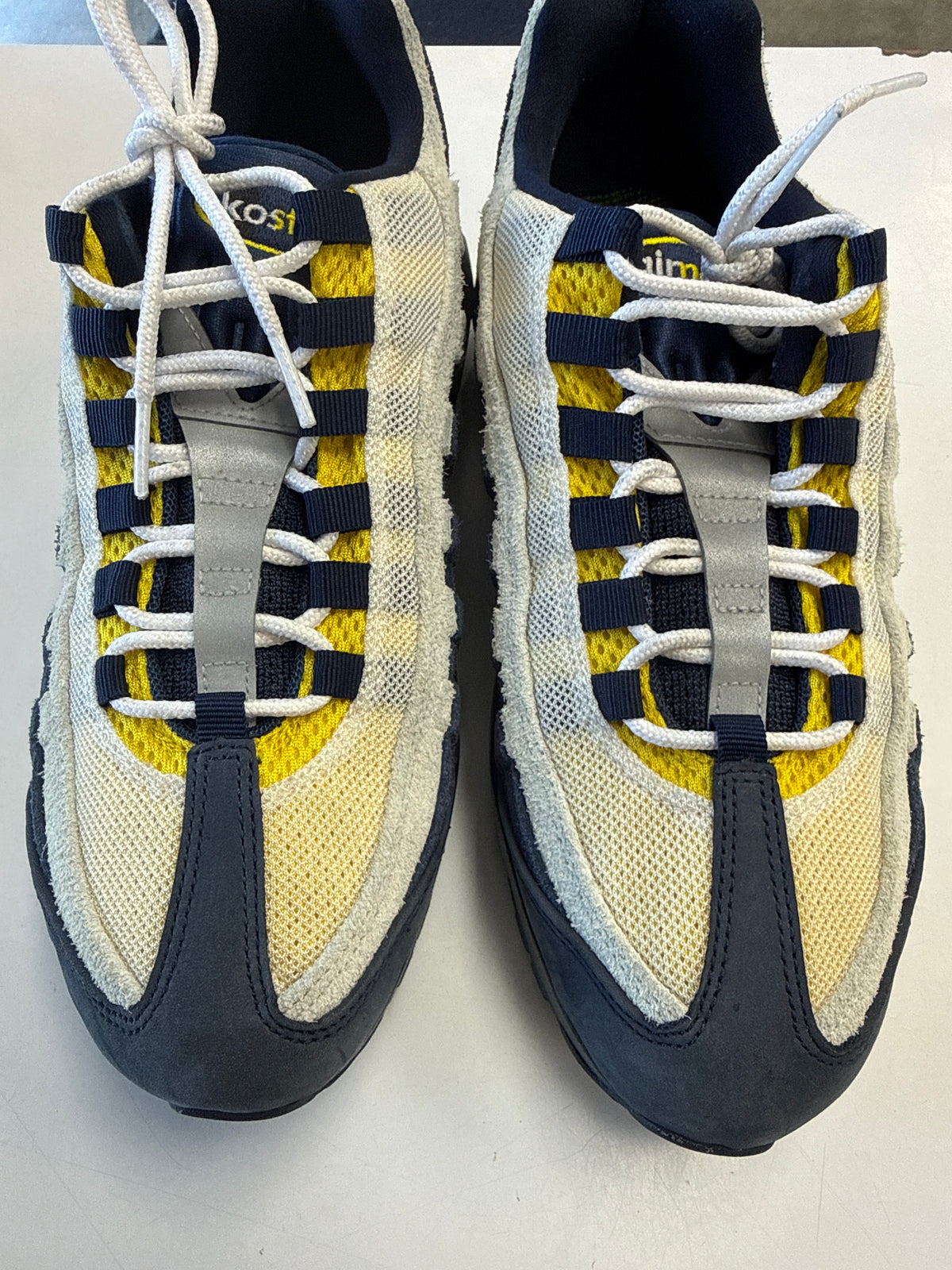 AIR MAX 95 SB ERIC KOSTON OBSIDIAN SPEED YELLOW - SIZE 10.5 (WORN)