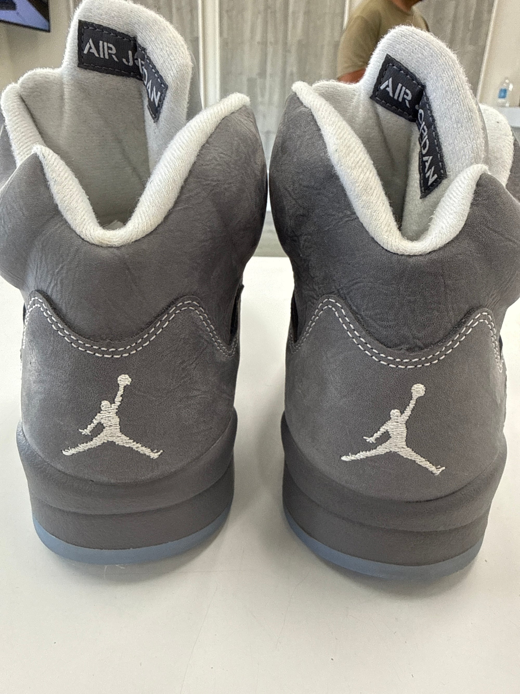 AIR JORDAN 5 WOLF GREY 2026 - SIZE 9.5 (WORN)