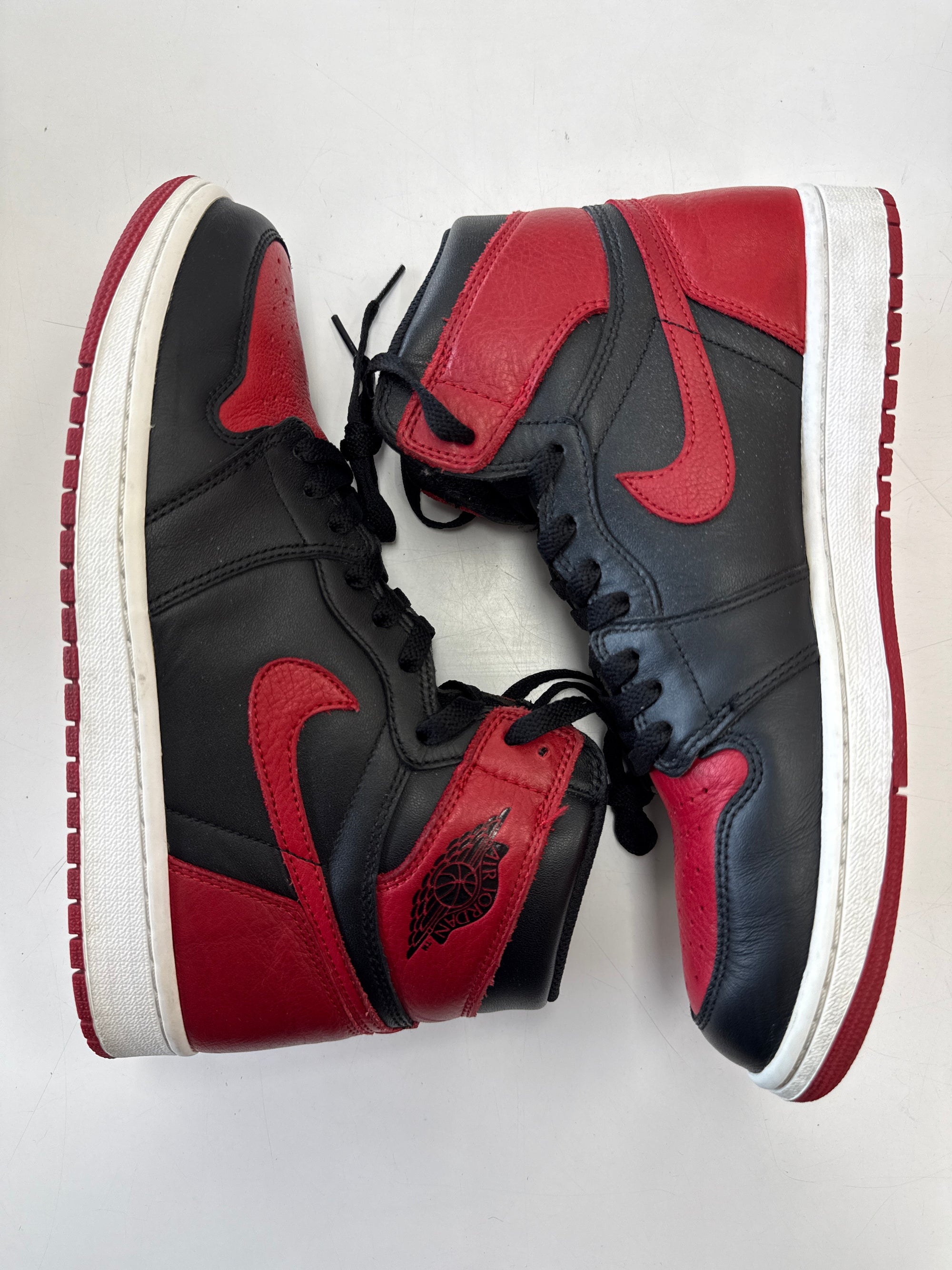 AIR JORDAN 1 HIGH BRED 2016 - SIZE 9.5 (WORN)