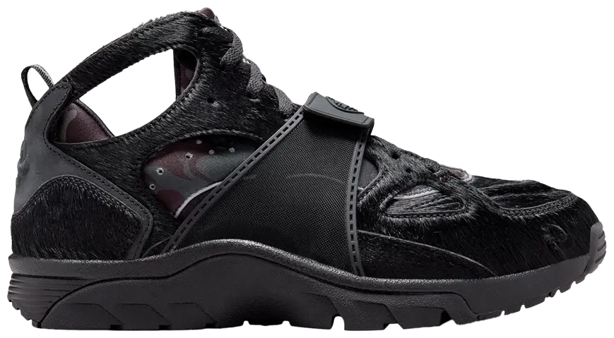 限定 NIKE × CORTEIZ AIR TRAINER HUARACHE SP BLACK Corteiz x Nike Air Trainer Huarache 