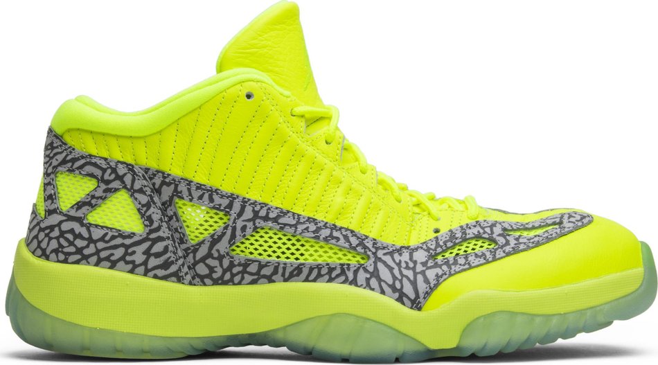 Air Jordan 11 Retro Low IE &quot;VOLT&quot;