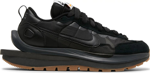 Nike Vaporwaffle "SACAI/BLACK GUM