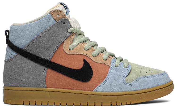 Nike SB Dunk High Pro 