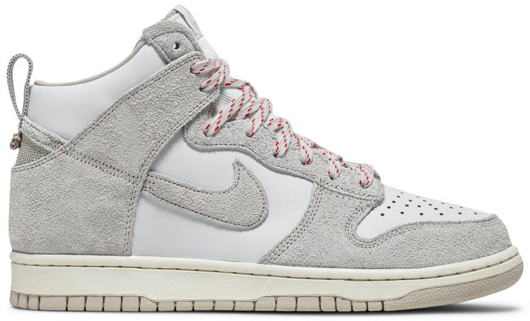 Nike Dunk High “NOTRE/LIGHT OREWOOD BROWN”