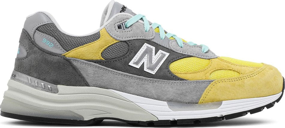New Balance 992 &quot;NICE KICKS AMOEBA MUSIC GREY&quot;