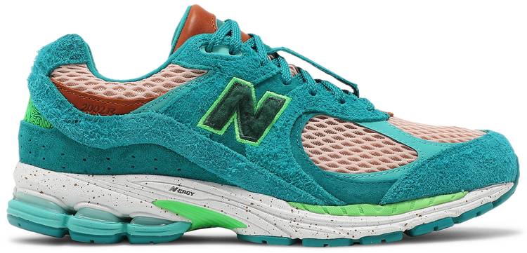 New Balance 2002R &quot;SALEHE BEMBURY/WATER BE THE GUIDE&quot;